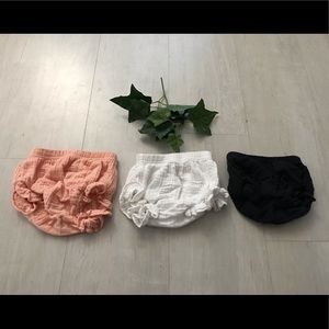 Kids Tales baby bloomer/shorts